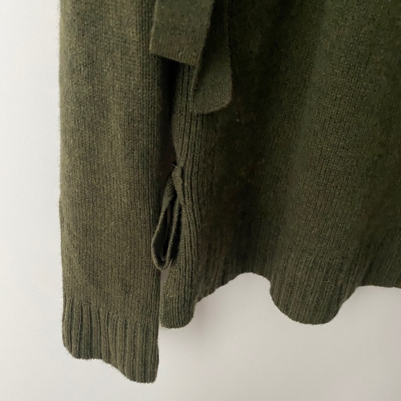 ANN TAYLOR | Wool Cashmere Side Tie Sweater Pullover Crewneck Olive Green - M - Picture 6 of 9